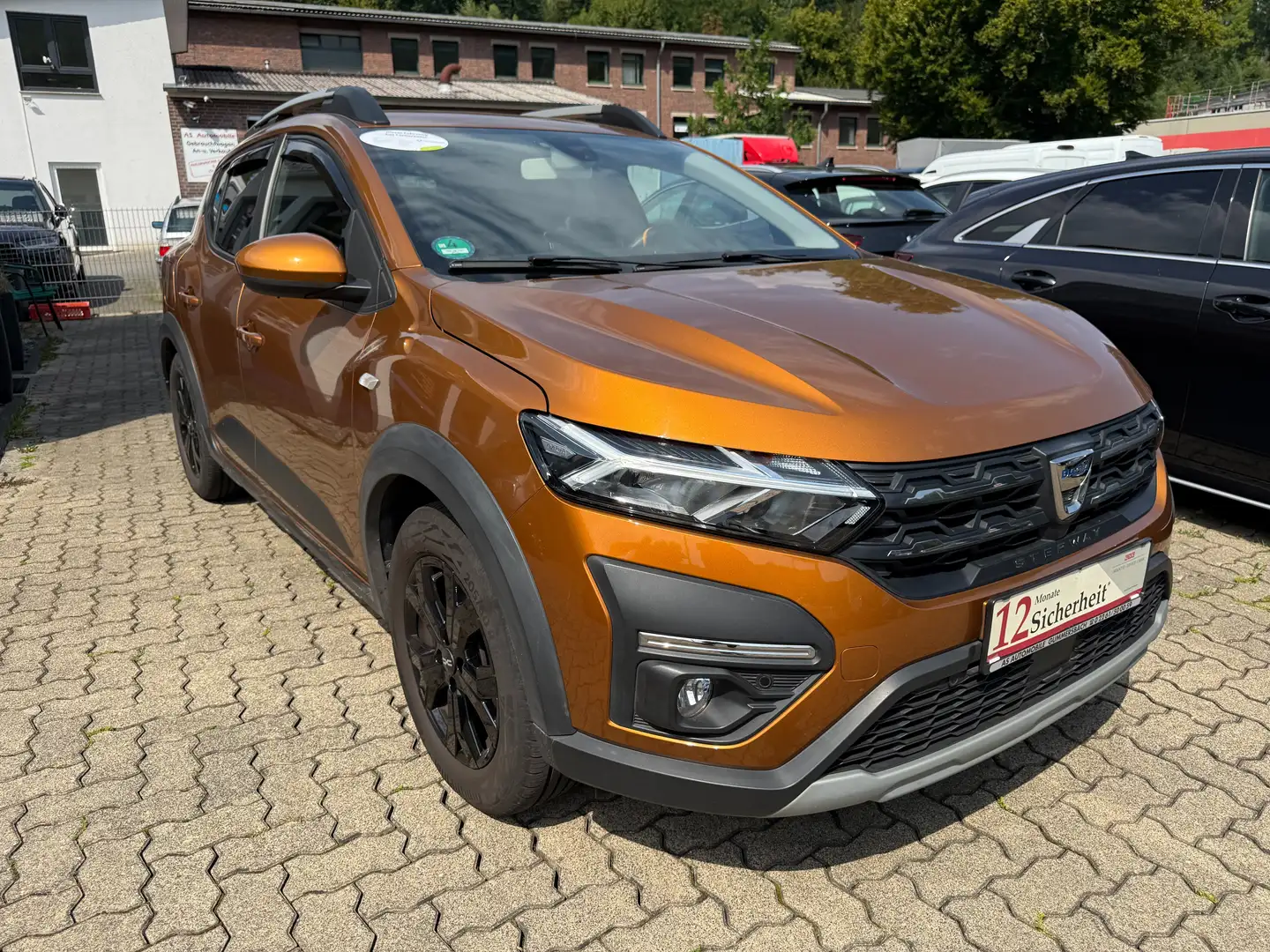 Dacia Sandero Stepway TCe 100 ECO-G Prestige+NAVI+KLIMATR+KAMERA Orange - 2