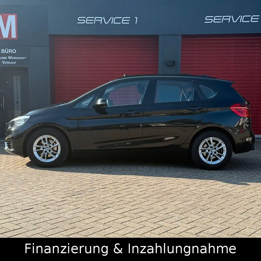BMW 218 Pano LED Navi Sitzhzg AHK Schwarz - 2