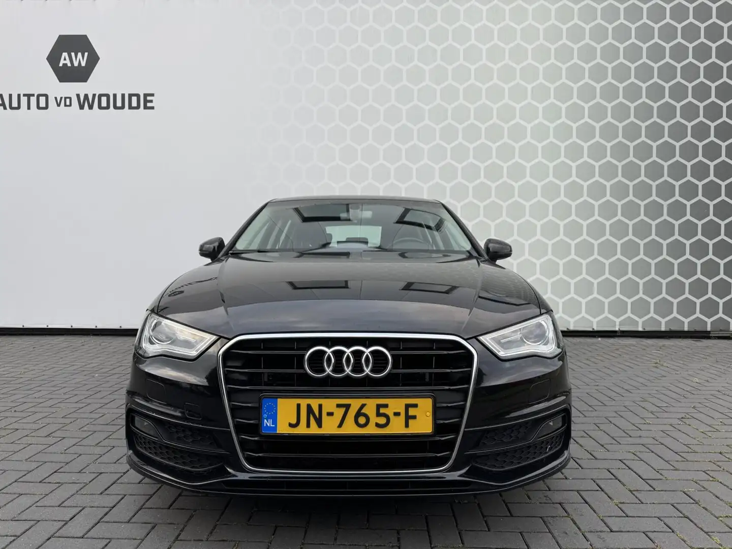 Audi A3 Sportback 1.2 TFSI Ambition Trekhaak Xenon Led Noir - 2