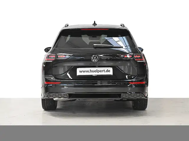 Volkswagen Golf view 4