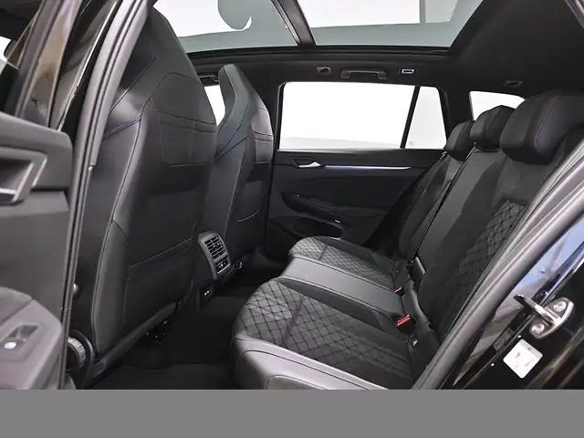 Volkswagen Golf view 12