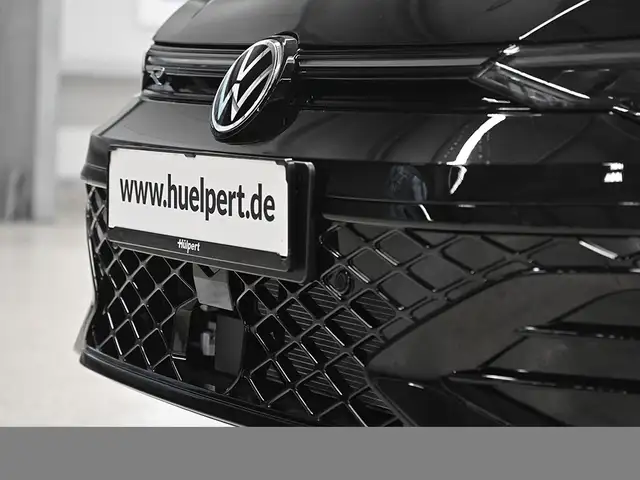 Volkswagen Golf view 6
