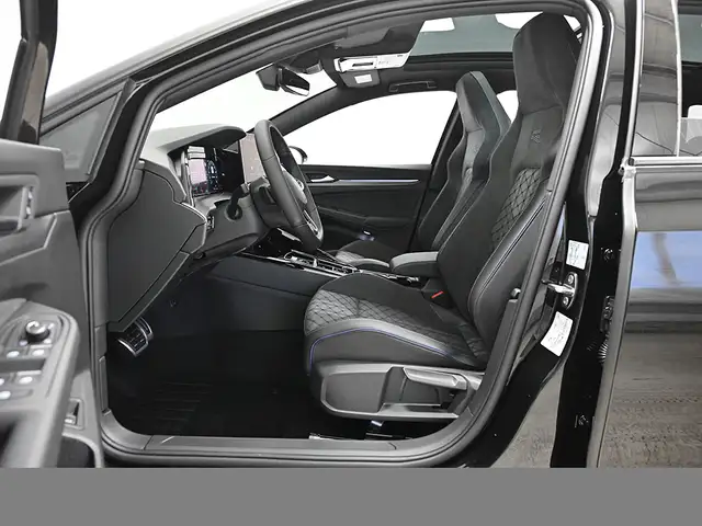 Volkswagen Golf view 10