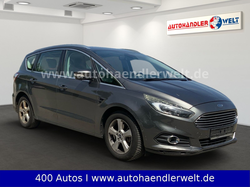 Ford S-Max 2.0 TDCi Titanium AWD — photo 3