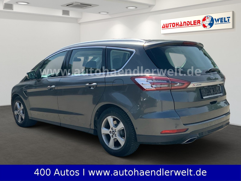 Ford S-Max 2.0 TDCi Titanium AWD — photo 6