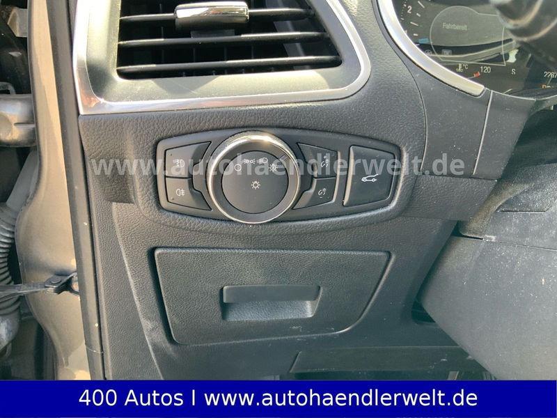 Ford S-Max 2.0 TDCi Titanium AWD — photo 15