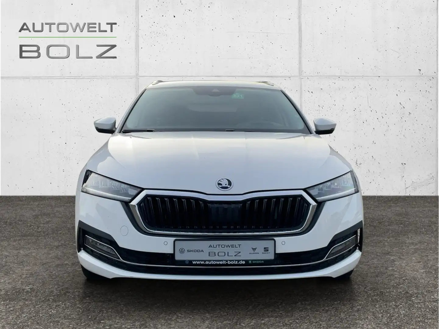 Skoda Octavia Combi Style 2.0 TDI HUD Navi DigiCock Ka Weiß - 2