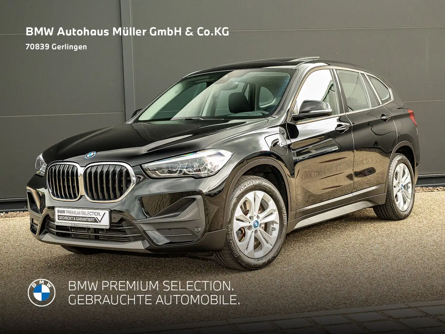 BMW X1 xDrive25eA Glasdach LED DAB Navi SH PDC Klima Schwarz - 1