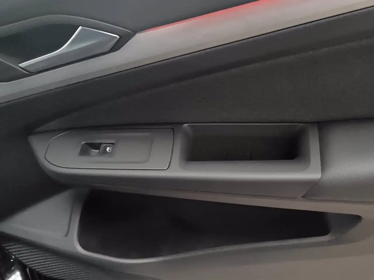 Volkswagen Golf 2.0 tdi life 115cv 16