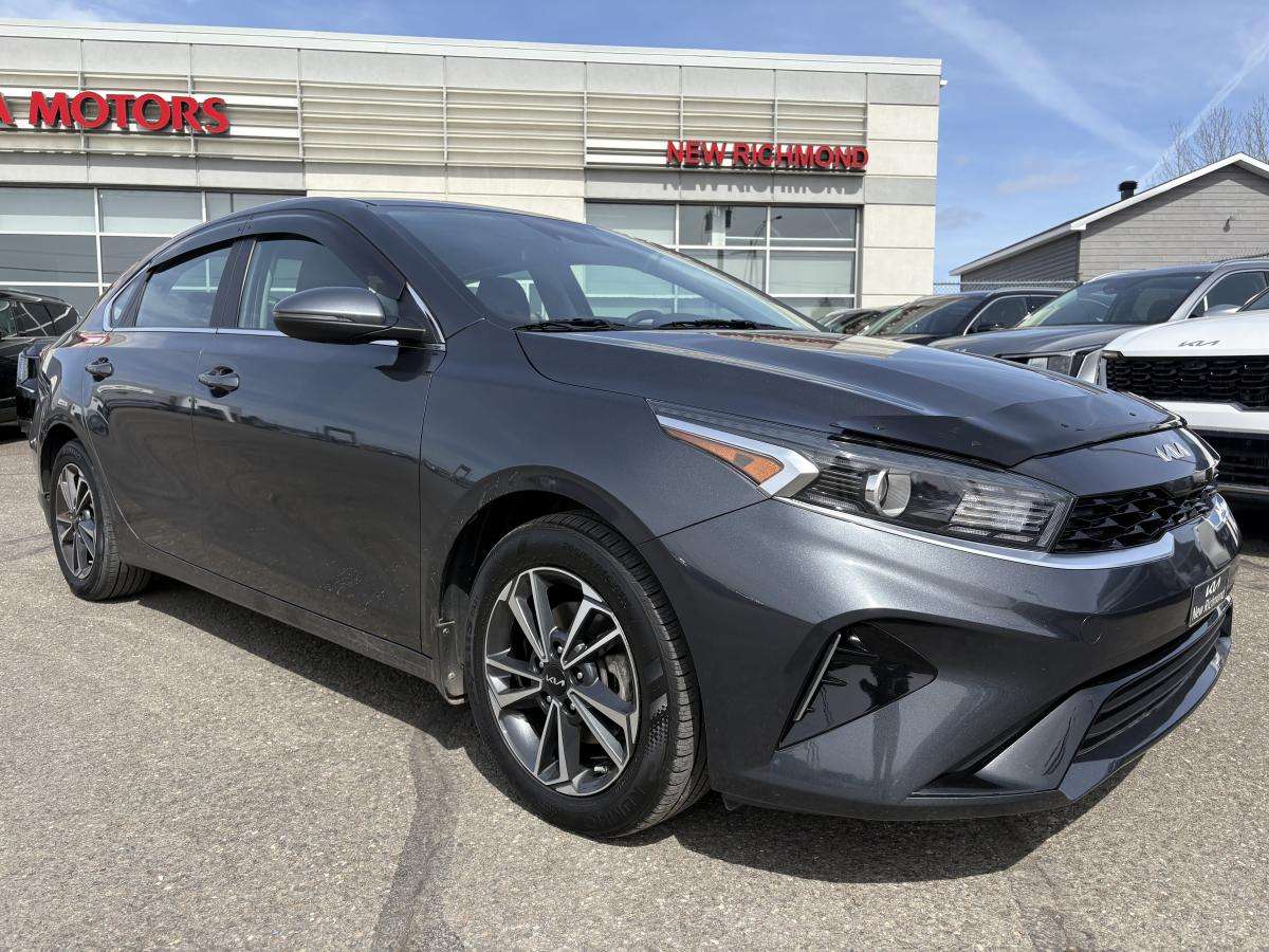 2024 Kia Forte EX IVT