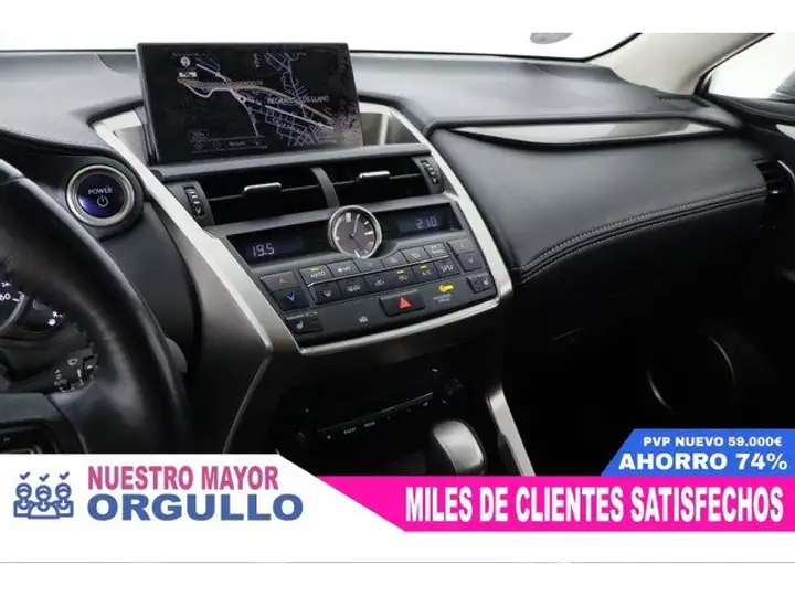 Lexus NX 300h Executive 4WD 2015, foto 13