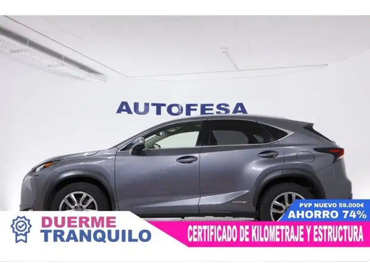 Lexus NX 300h Executive 4WD 2015, foto 4