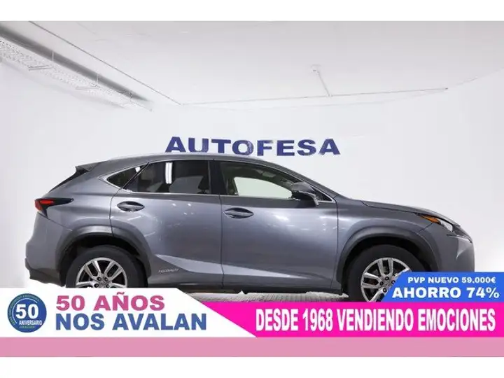 Lexus NX 300h Executive 4WD 2015, foto 8