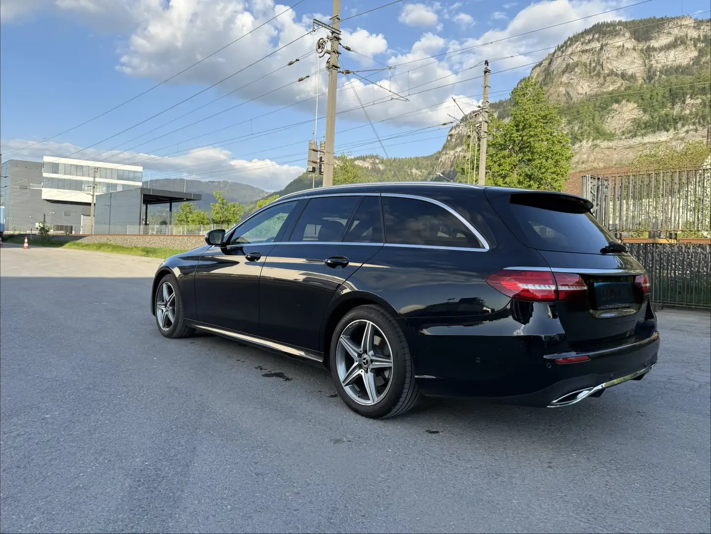 Mercedes-Benz E 220 d T Exclusive 4MATIC Aut. - 2