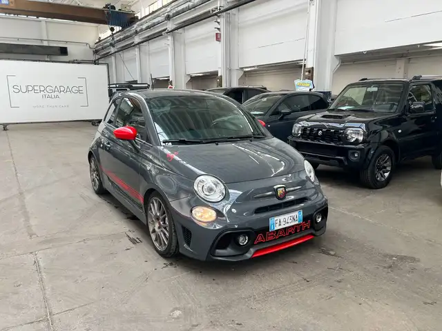 Abarth 595 view 2