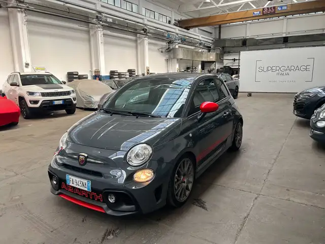 Abarth 595 main image
