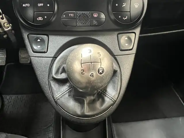 Abarth 595 view 15