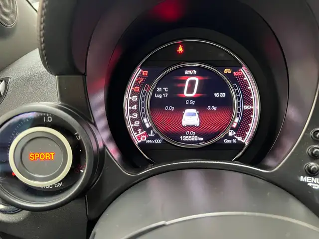 Abarth 595 view 8