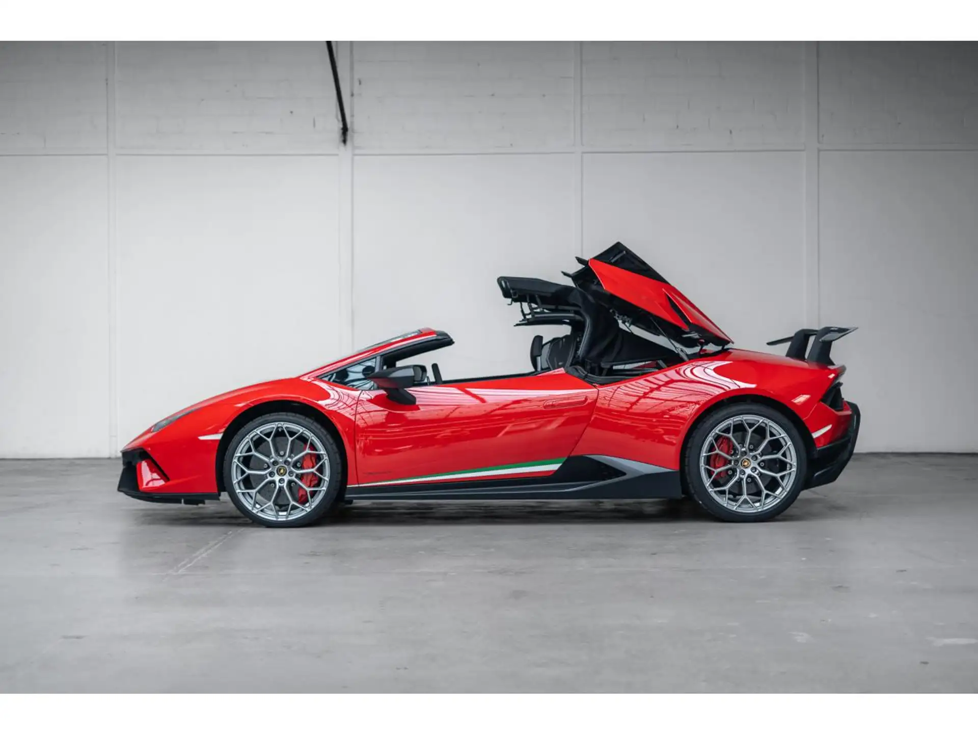 람보르기니 우라칸 Performante Spyder 2018 빨강 사진 6