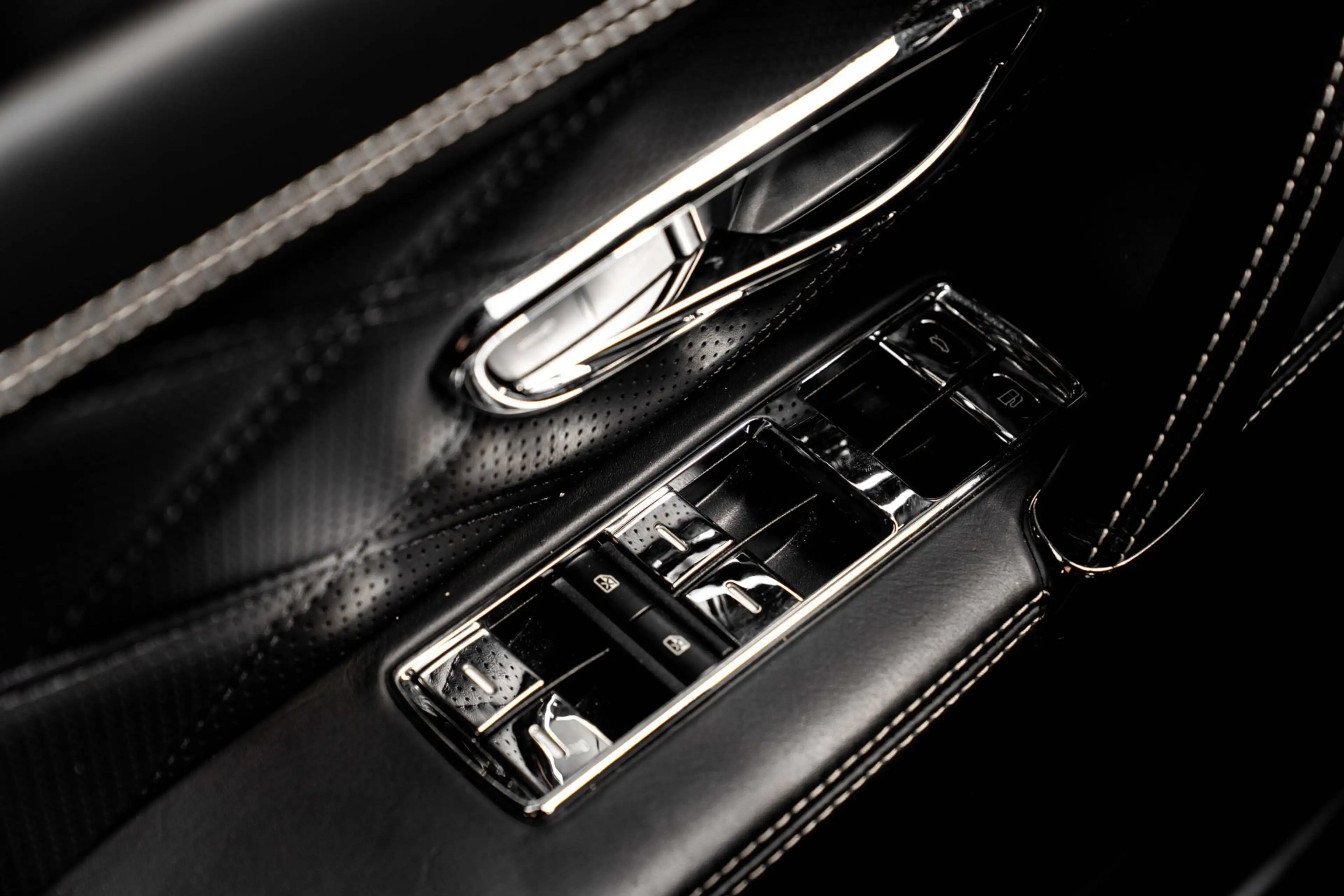 Bentley Flying Spur 4.0 V8 507 PK | Massage | Softclose | Schuifdak | — photo 35