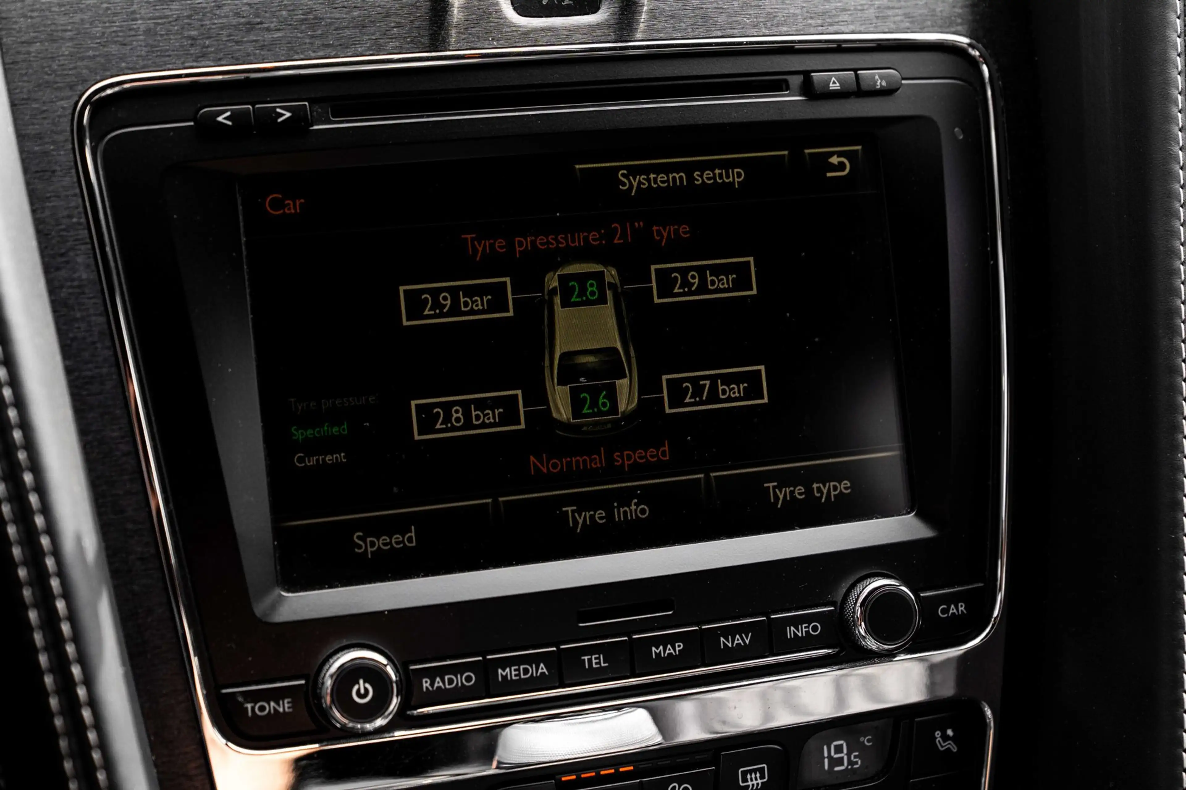 Bentley Flying Spur 4.0 V8 507 PK | Massage | Softclose | Schuifdak | — photo 26