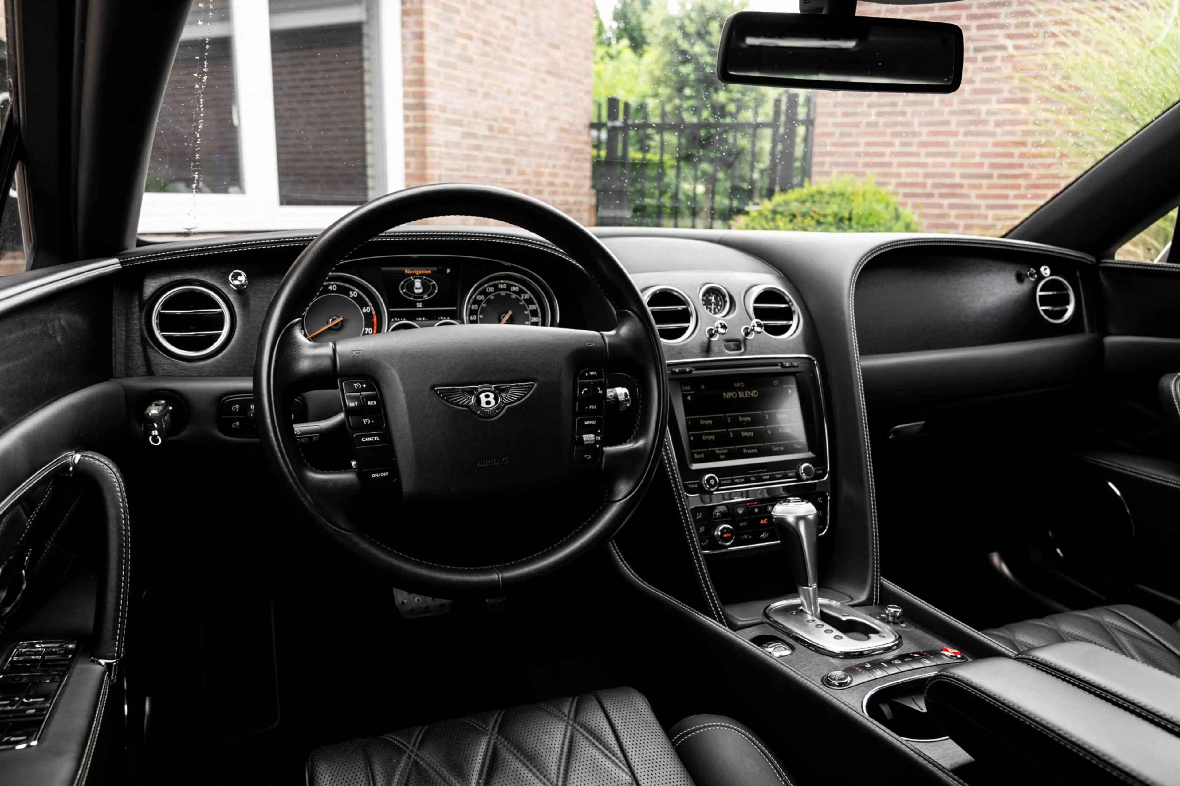 Bentley Flying Spur 4.0 V8 507 PK | Massage | Softclose | Schuifdak | — photo 11