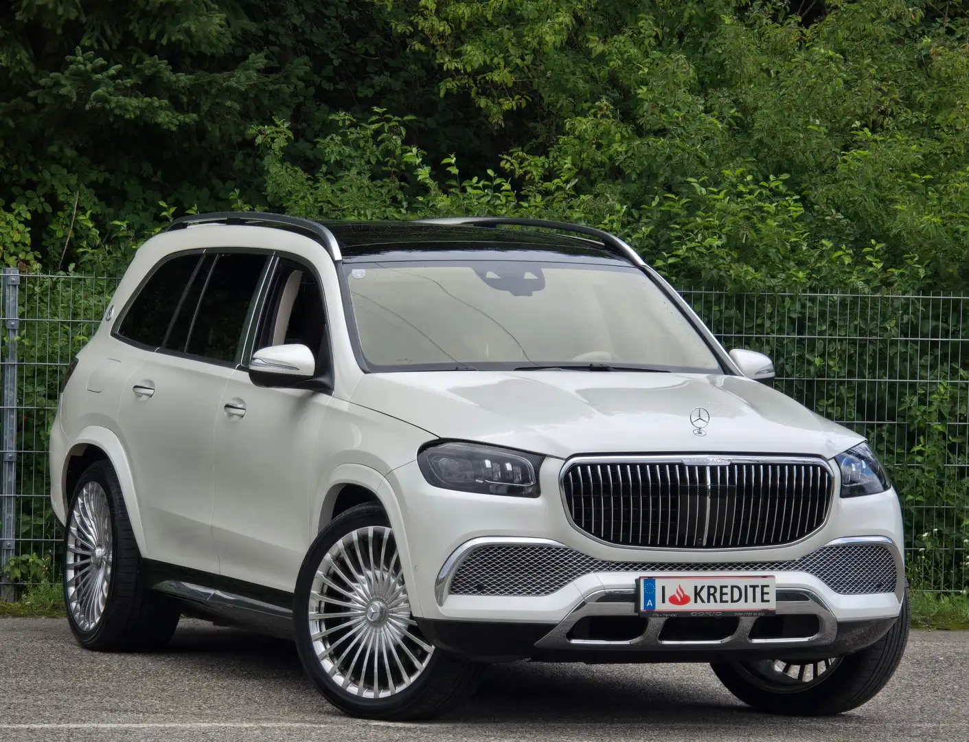 Mercedes-Benz Maybach GLS 600 4Matic* Top* Kredit*MwSt.*Pano*Massage*WerksG* Белый - 2