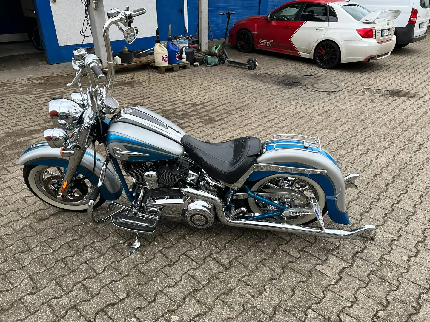 Harley-Davidson Deluxe Deluxe CVO Blu/Azzurro - 2