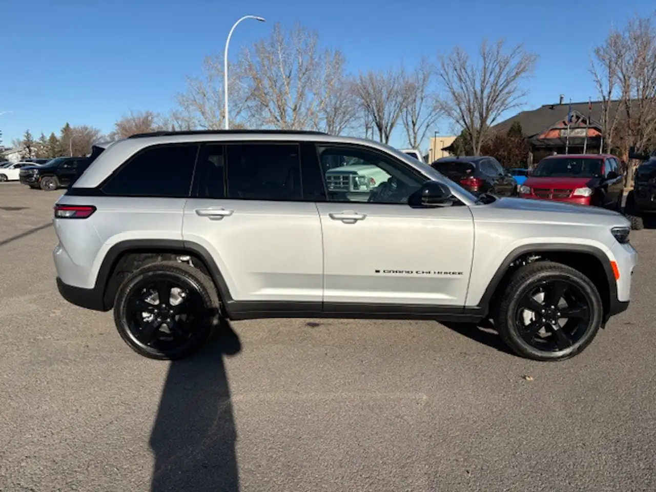 Jeep Grand Cherokee снимка Jeep Grand Cherokee