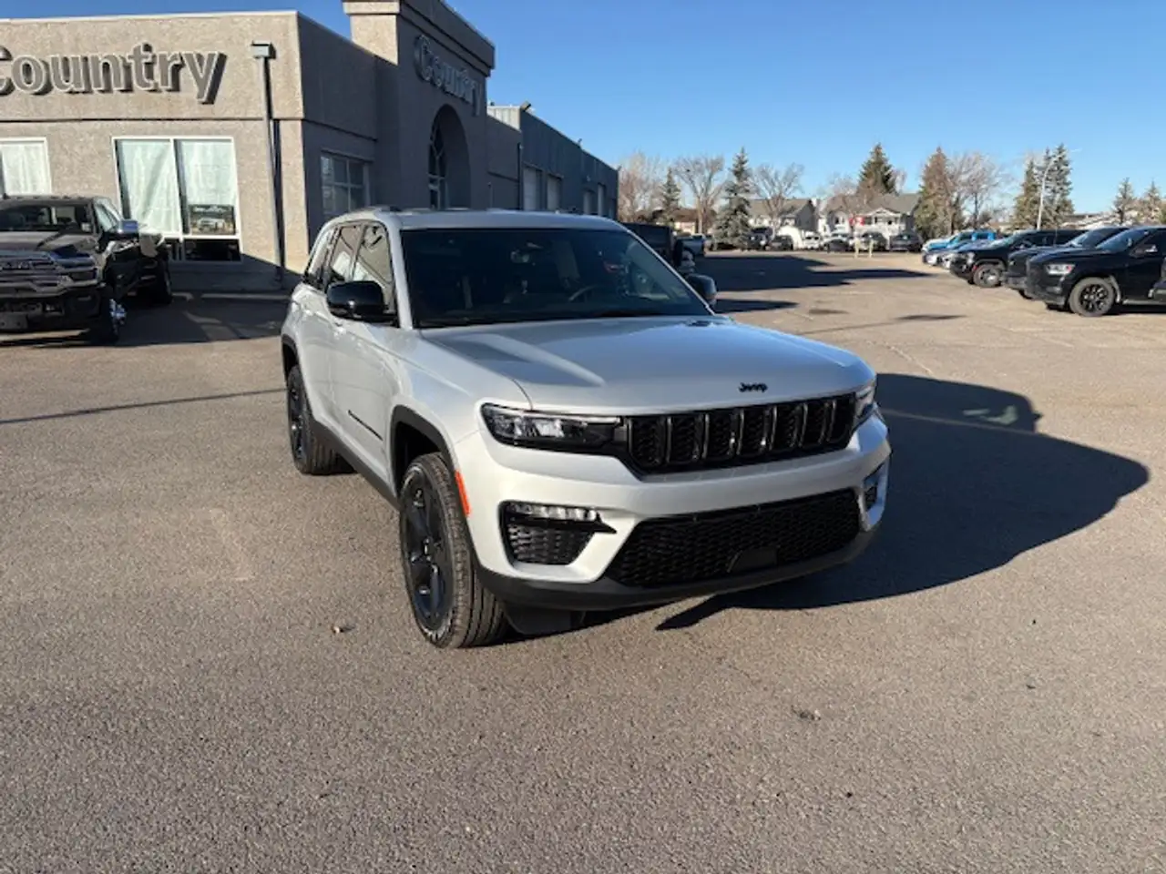 Jeep Grand Cherokee снимка Jeep Grand Cherokee