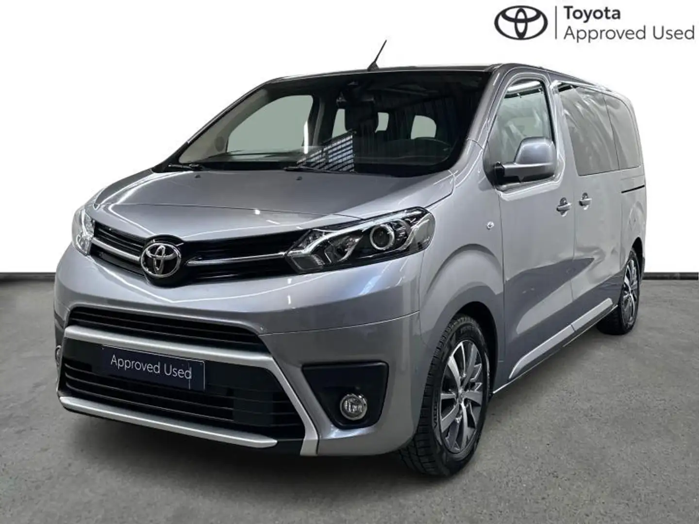 Toyota Proace VERSO VIP MWB 2.0D 130kW AT Argent - 1