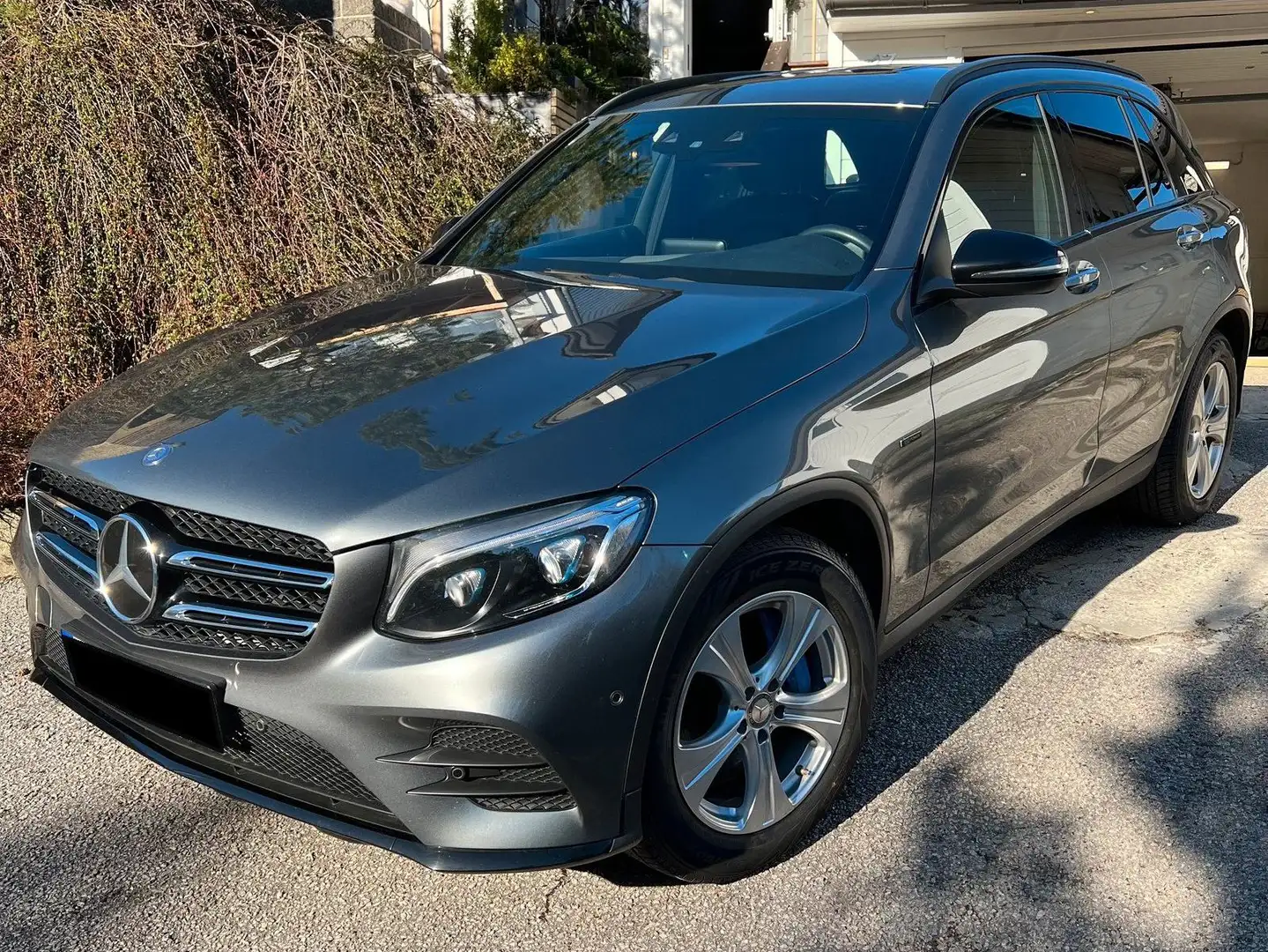 Mercedes-Benz GLC 350 GLC 350 e Coupe 4Matic 7G-TRONIC Exclusive Gri - 1