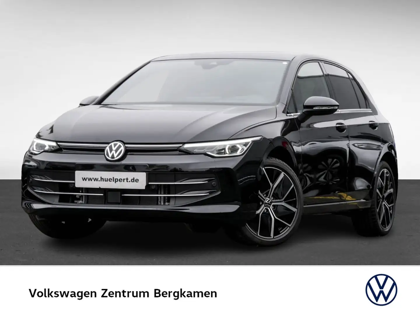 Volkswagen Golf VIII 1.5 eTSI EDITION 50 PANO CAM ACC LM18 Schwarz - 1