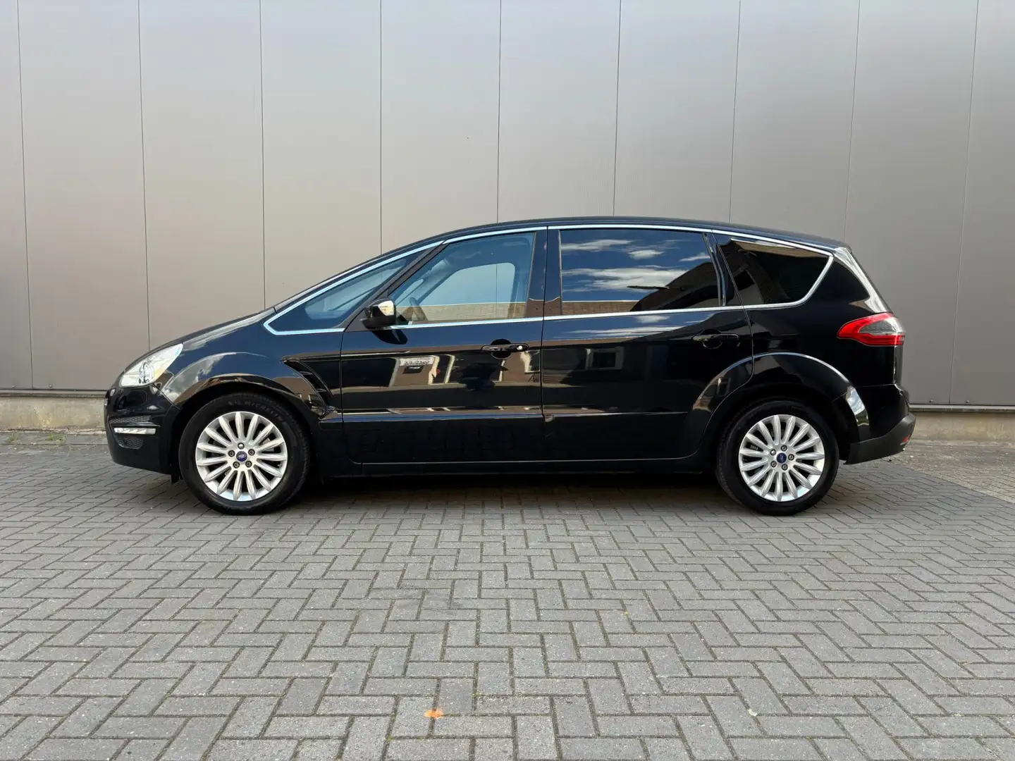 Ford S-Max 1.6 EcoBoost Platinum Zwart - 2