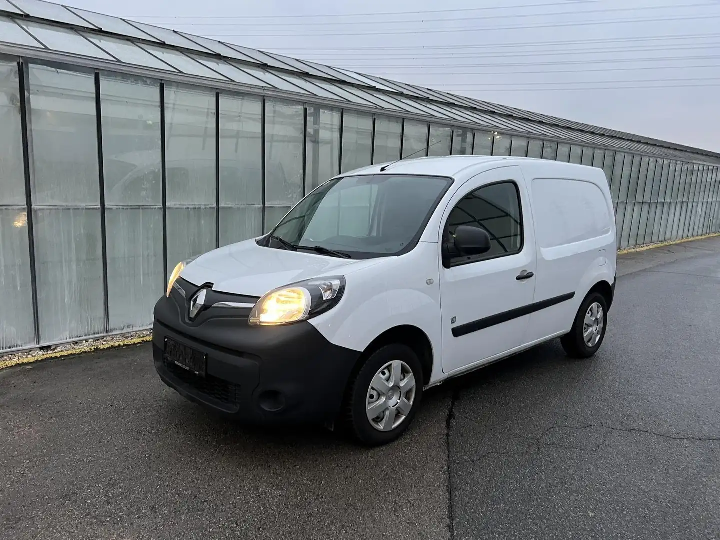 Renault Kangoo Z.E. Kangoo Z.E. Complete 2-Sitzer 22kWh EIGENBATTERIE Weiß - 1