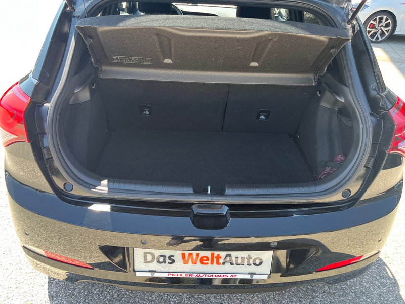 Hyundai i20 1,25 Go — photo 15