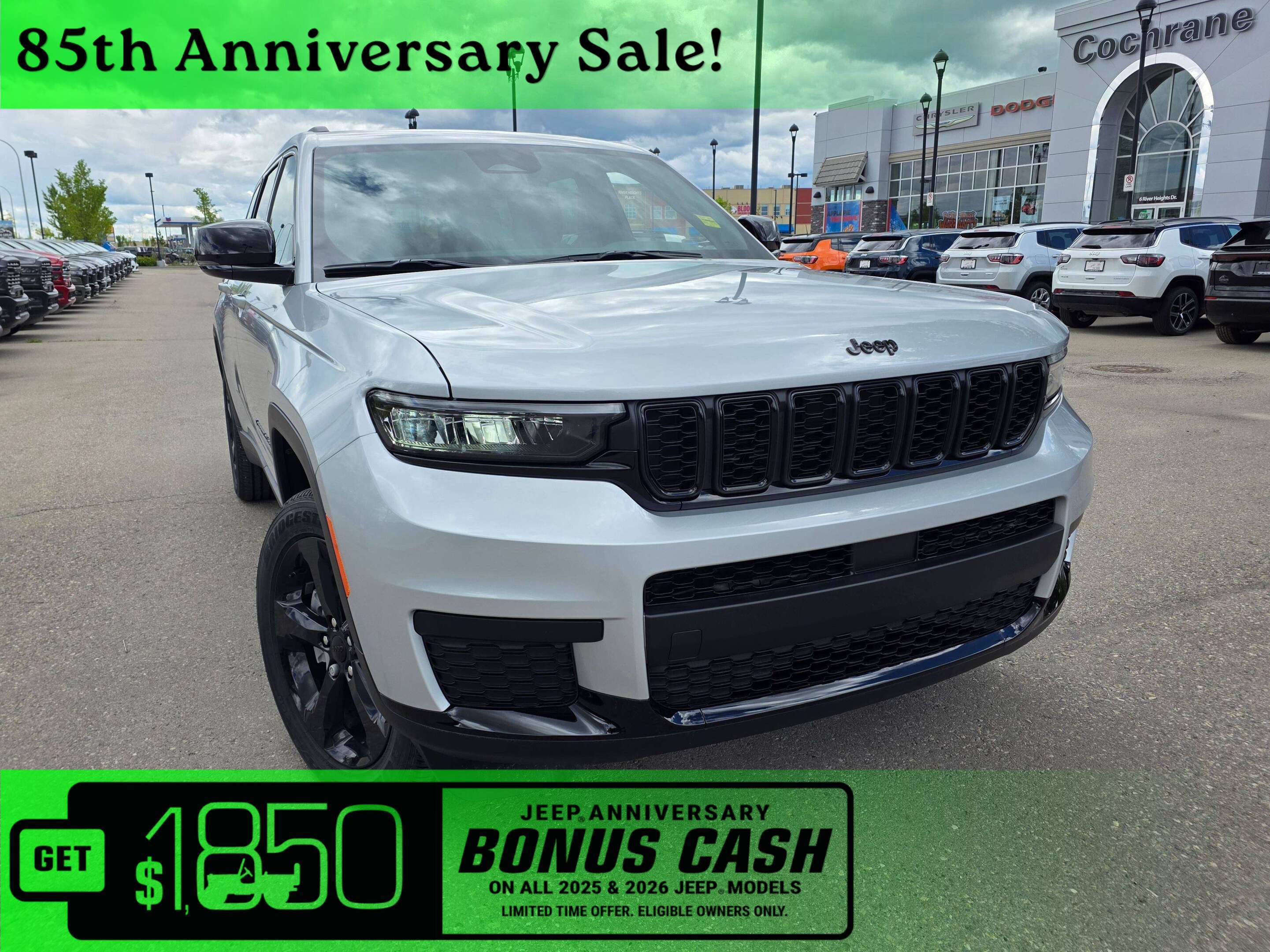 2025 Jeep Grand Cherokee L Altitude 4WD