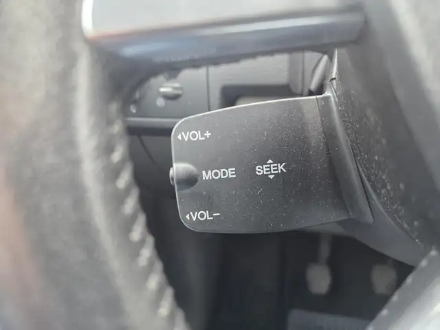 Ford C-Max view 13