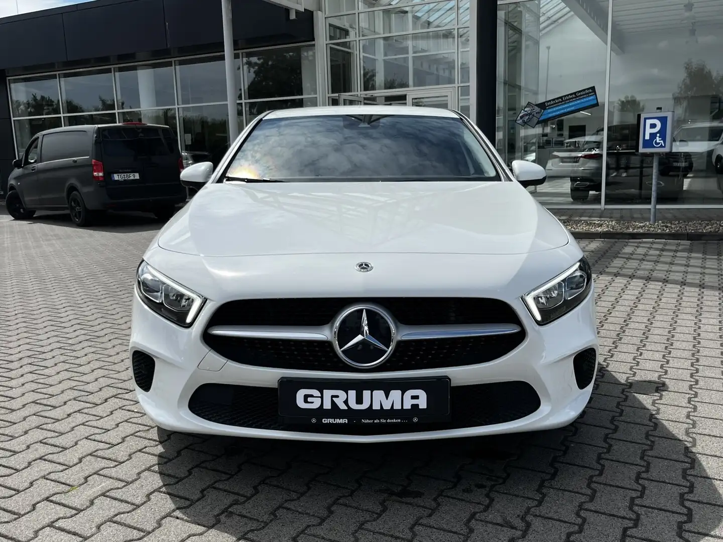 Mercedes-Benz A 220 A 220 Progressive+MBUX Premium+LED+RÜFAKA+AUTOM. Weiß - 2
