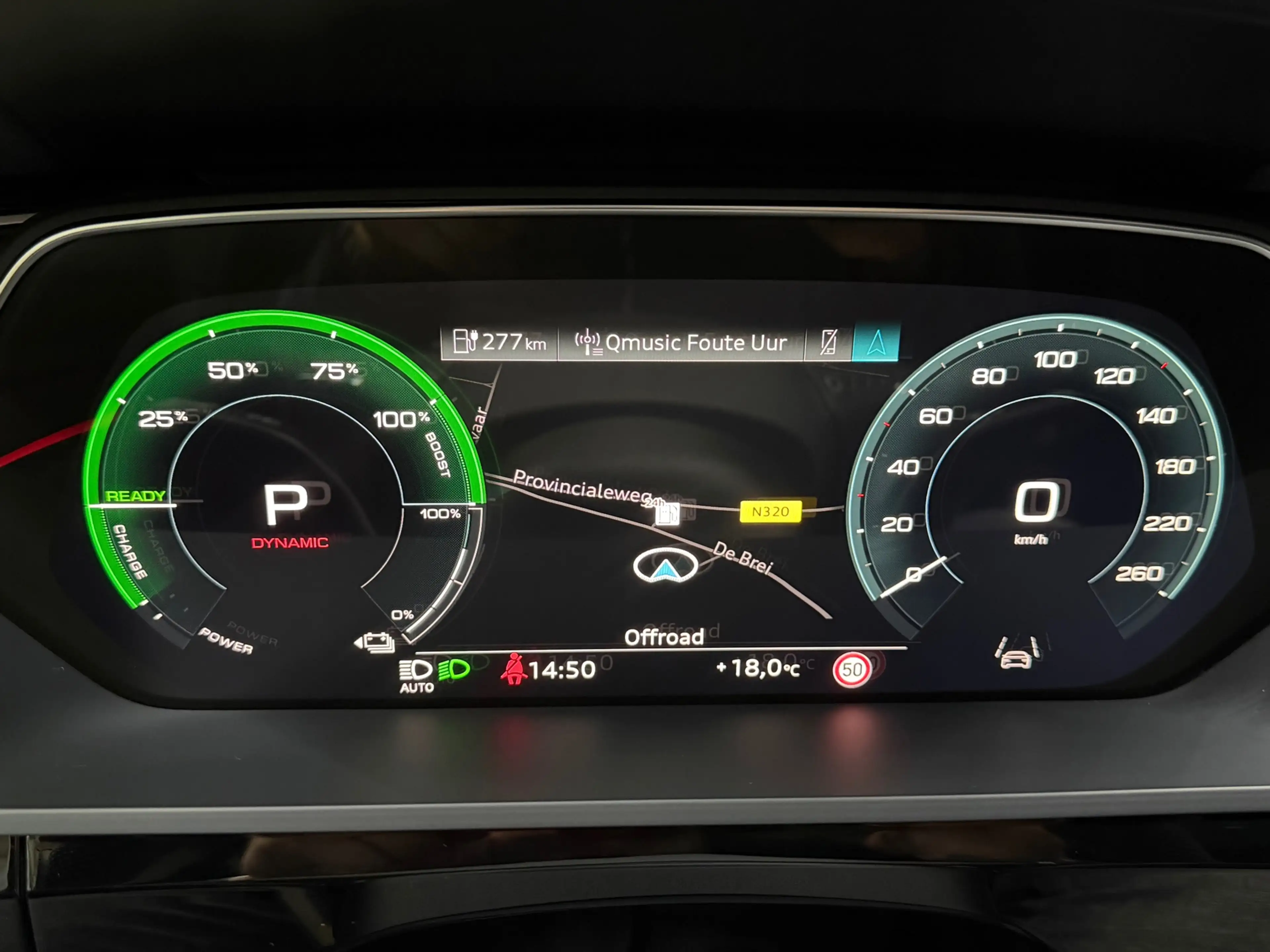 Audi Q8 e-tron SQ8 50 quattro S Edition 95 kWh,21"LM, Pano, Adapt — photo 13