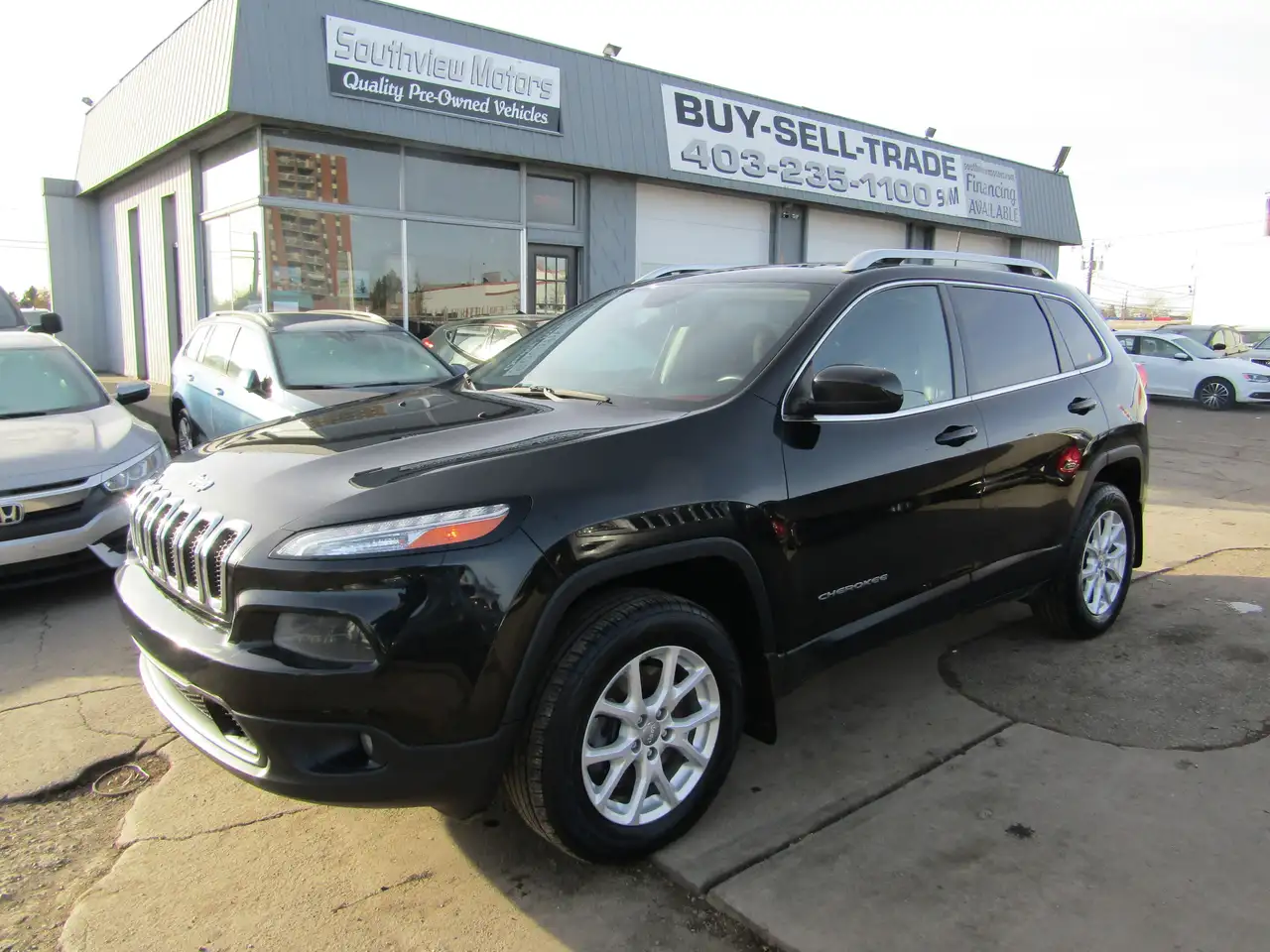Jeep Cherokee снимка Jeep Cherokee