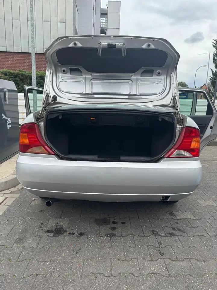Ford Focus Ghia, foto 4