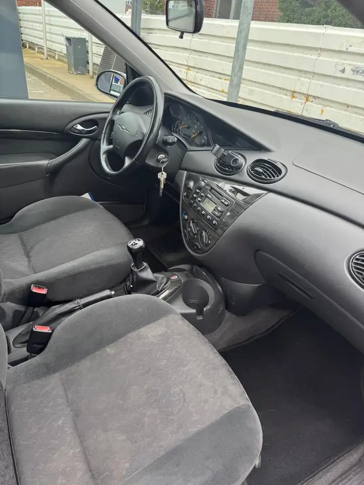 Ford Focus Ghia, foto 5