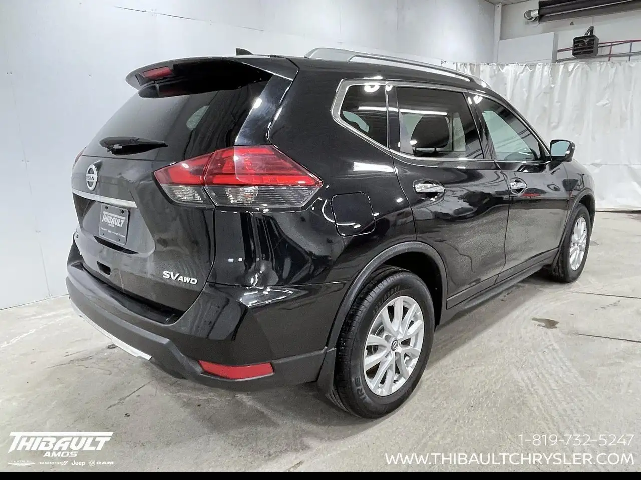 Nissan Rogue снимка Nissan Rogue