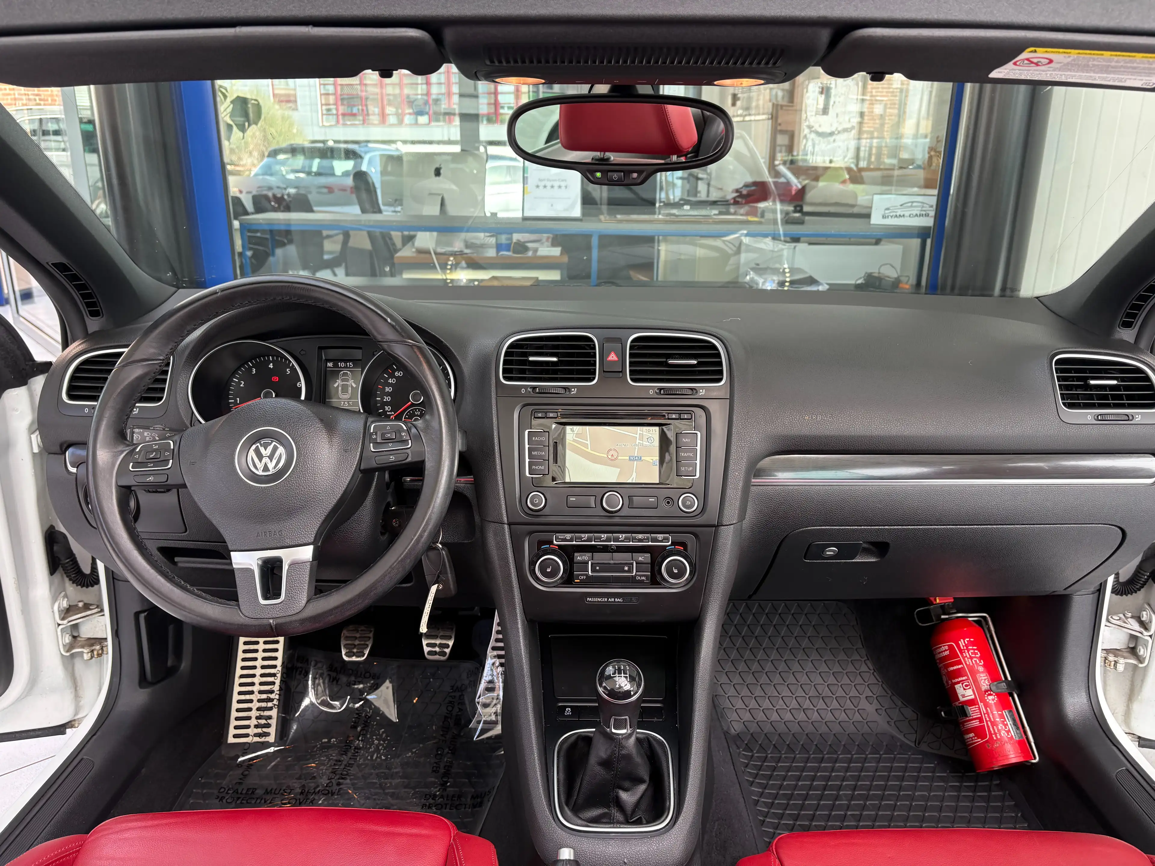 Volkswagen Golf Cabriolet Golf 1.2 TSI *XENON*CUIR*GPS*JANTES*1ER PROP* — photo 11