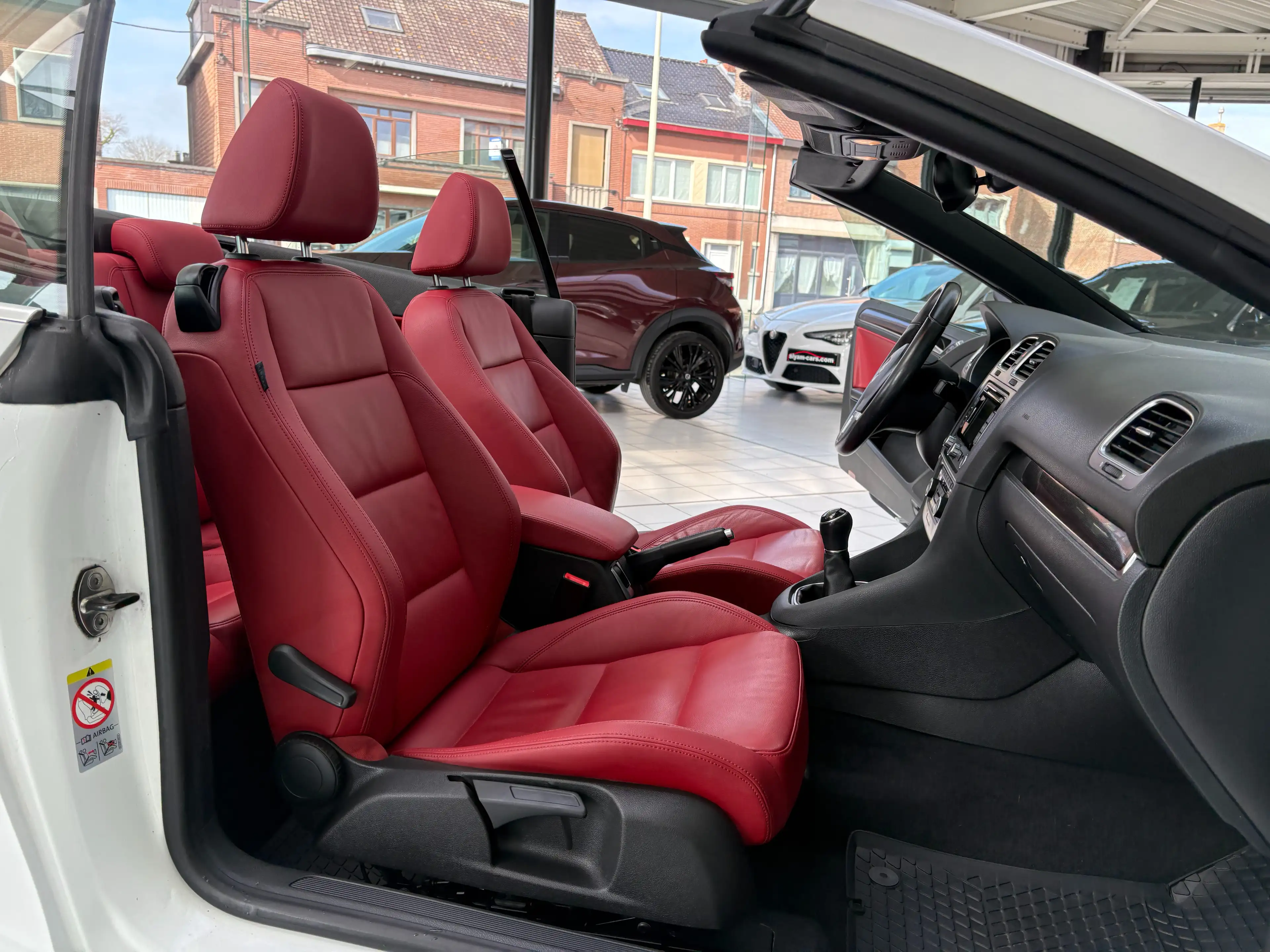 Volkswagen Golf Cabriolet Golf 1.2 TSI *XENON*CUIR*GPS*JANTES*1ER PROP* — photo 12
