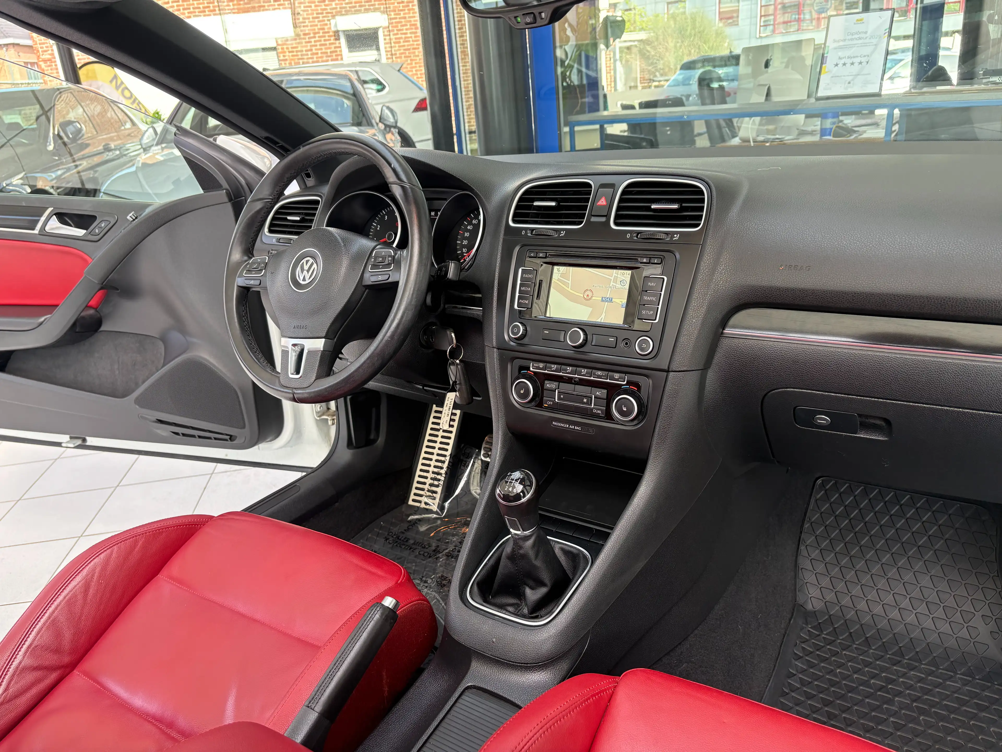 Volkswagen Golf Cabriolet Golf 1.2 TSI *XENON*CUIR*GPS*JANTES*1ER PROP* — photo 13