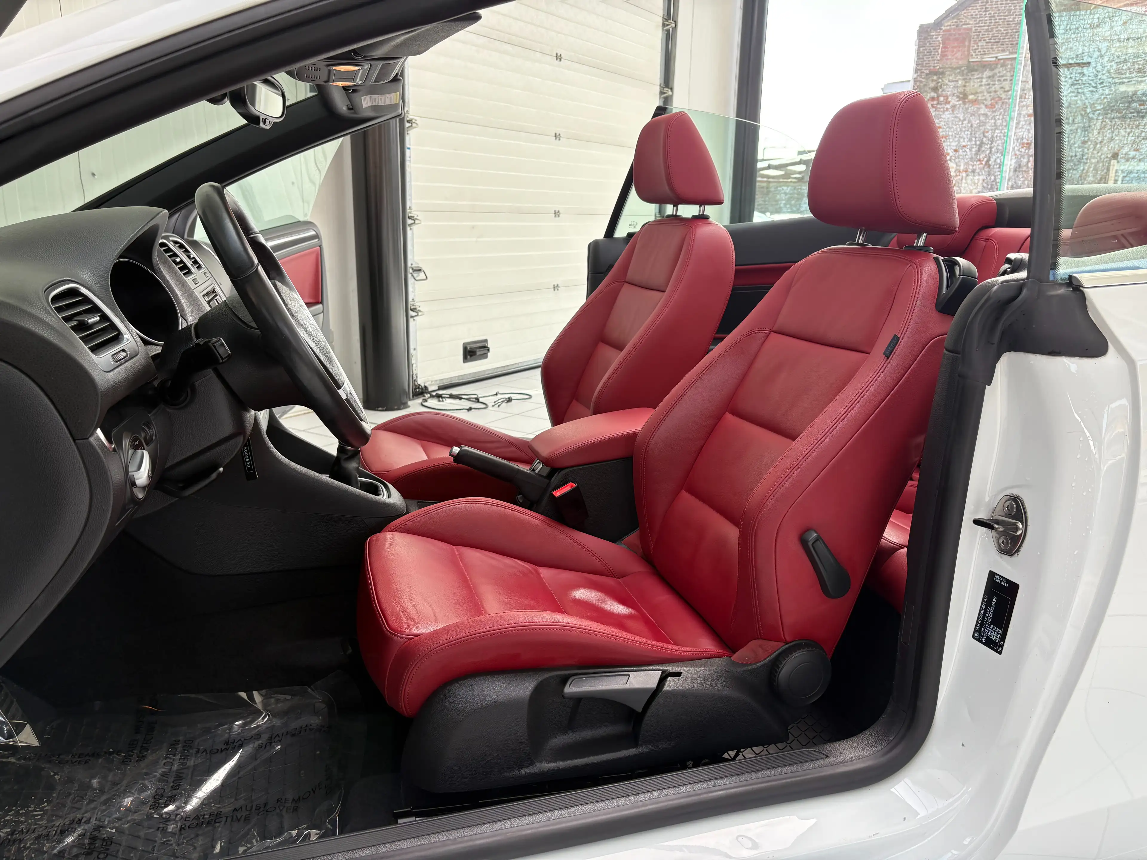 Volkswagen Golf Cabriolet Golf 1.2 TSI *XENON*CUIR*GPS*JANTES*1ER PROP* — photo 14