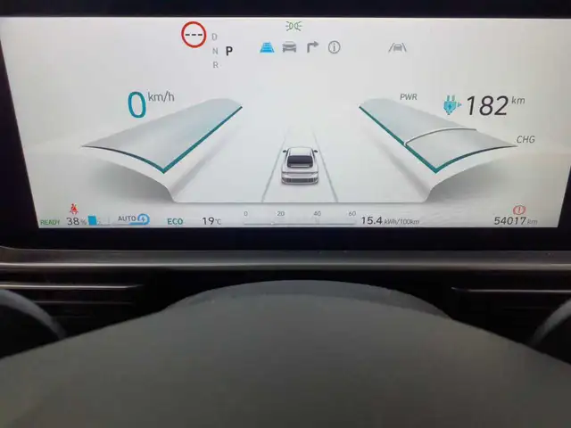 Hyundai Ioniq view 11