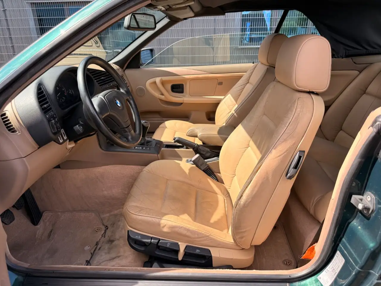 BMW 328 i Cabrio Exclusiv Paket Klimaautomatik 2. Han, foto 8